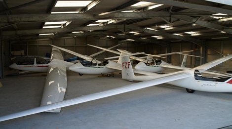hangar small