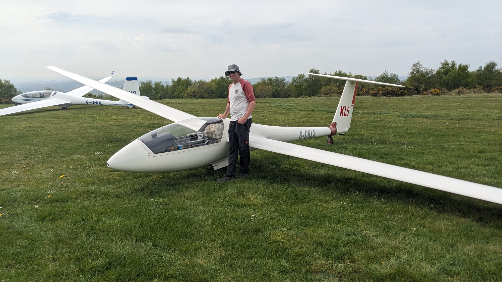 Callum Ellis with his LS4 (KLS) (Richard Lean)