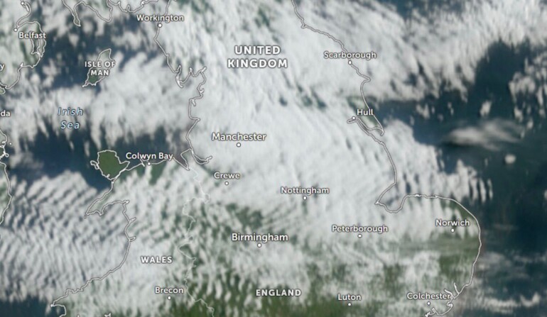 A satellite wave day