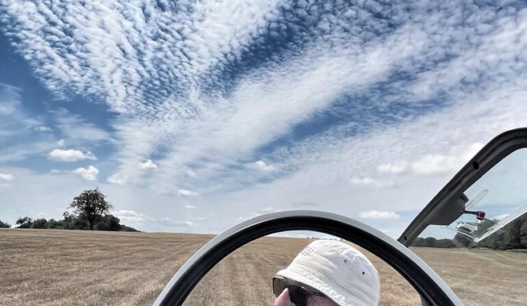 Lovely cloudscape (Mark Courtney)