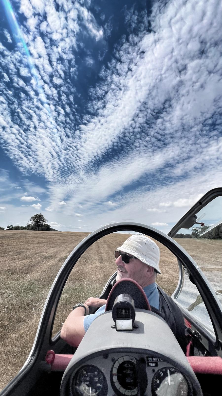 Lovely cloudscape (Mark Courtney)