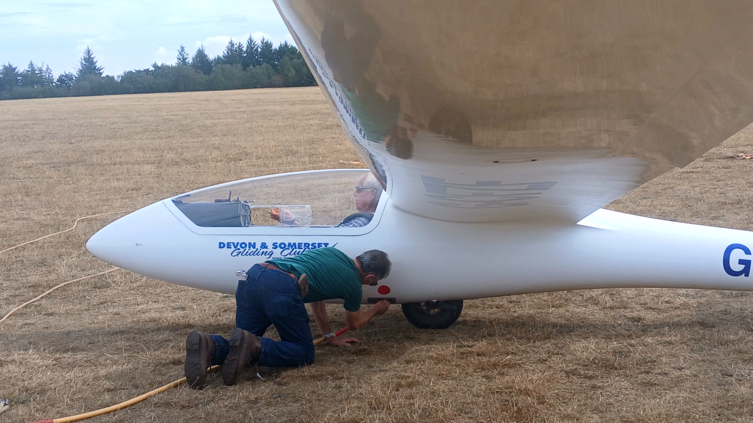 Hooking on the launch cable (Mark Layton)