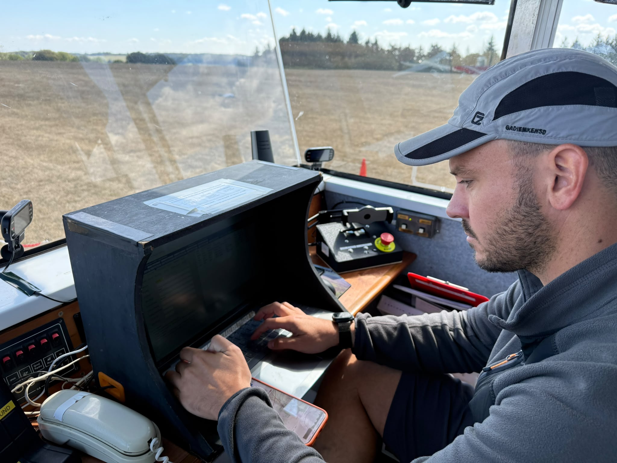 Checking out the Launch Control (Simon Leeson)