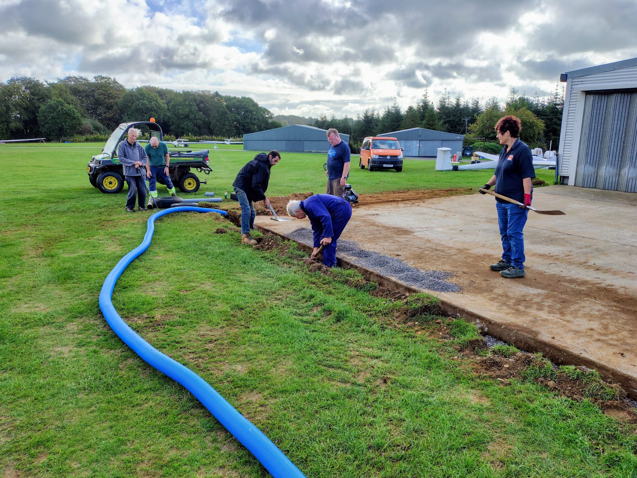 Installing drainage round the hangar (Mike Horwood)